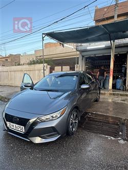 نيسان سنترا